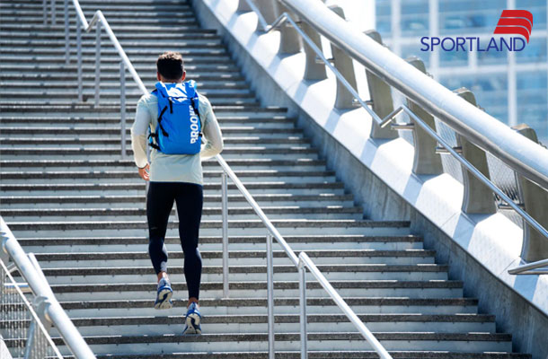 ست-کردن-لباس-با-کفش-پیاد روی