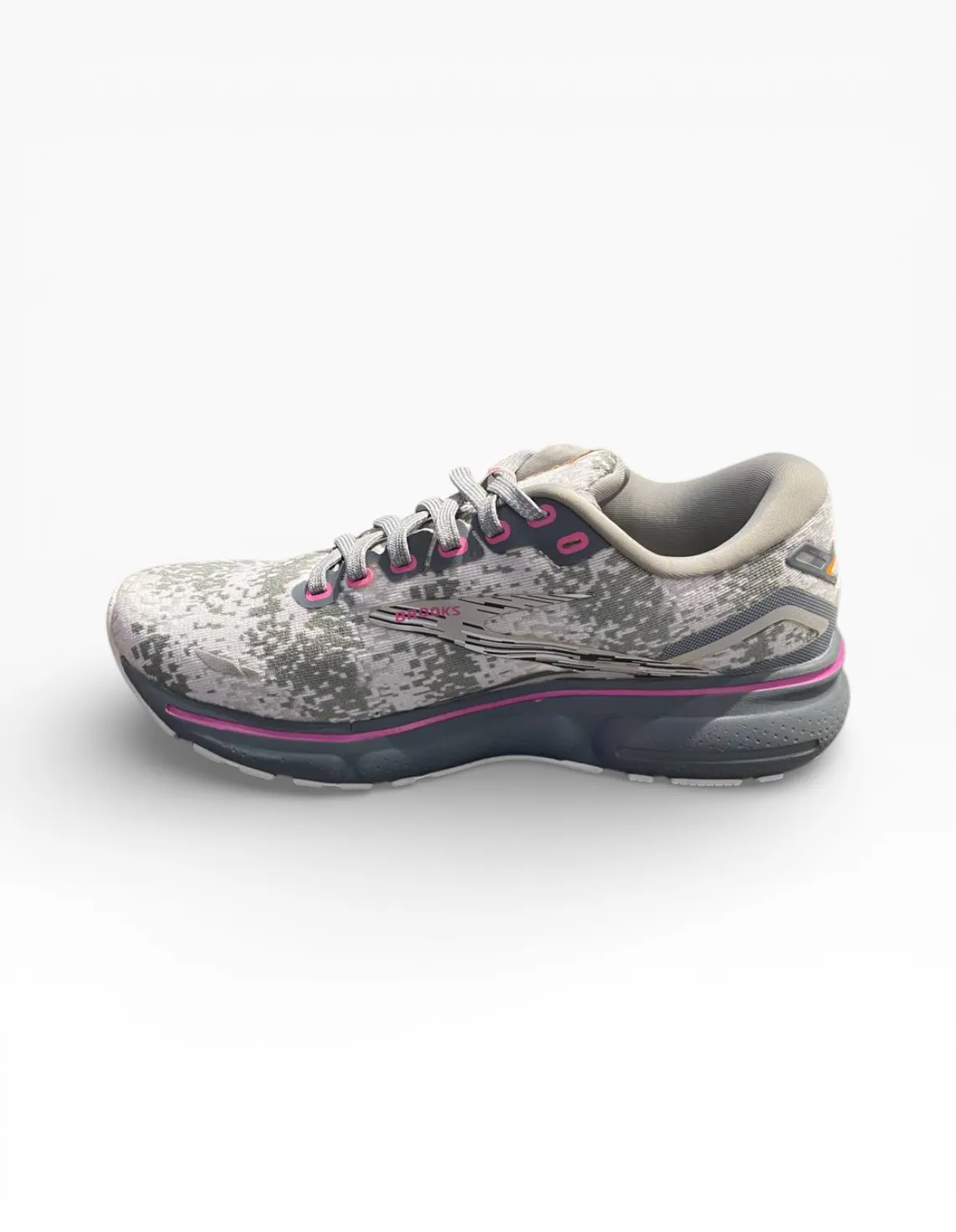 کفش دویدن زنانه بروکس Brooks Ghost-15 W