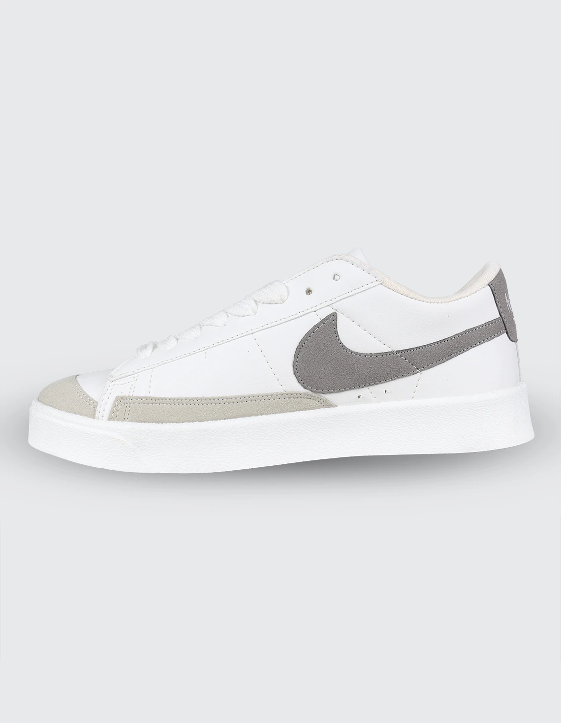 کفش روزانه مردانه نایکی Blazer Low Vintage M