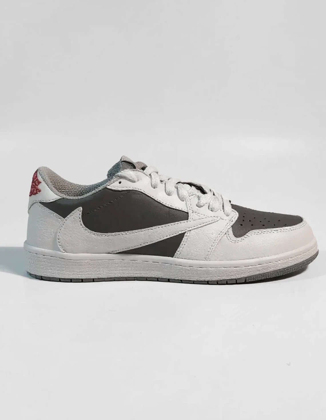 کفش روزانه مردانه نایکی Jordan 1 Low Travis Scott M