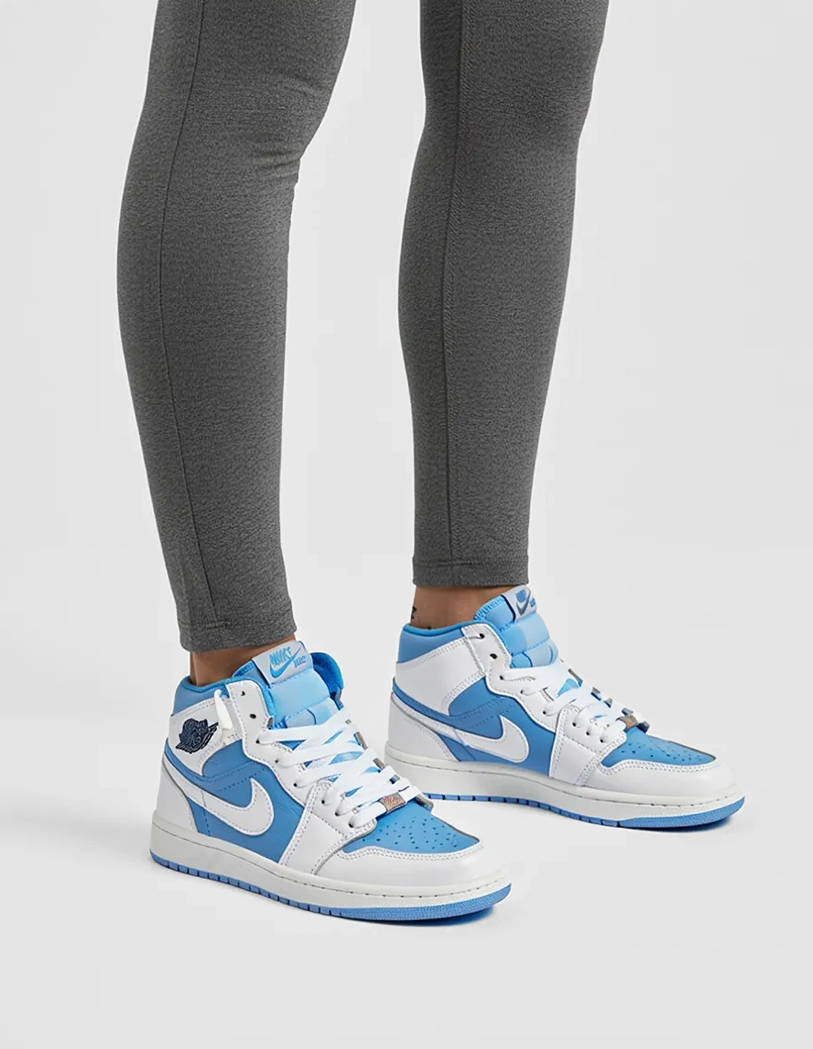 کفش روزانه زنانه نایکی Air Jordan 1 Retro Og W