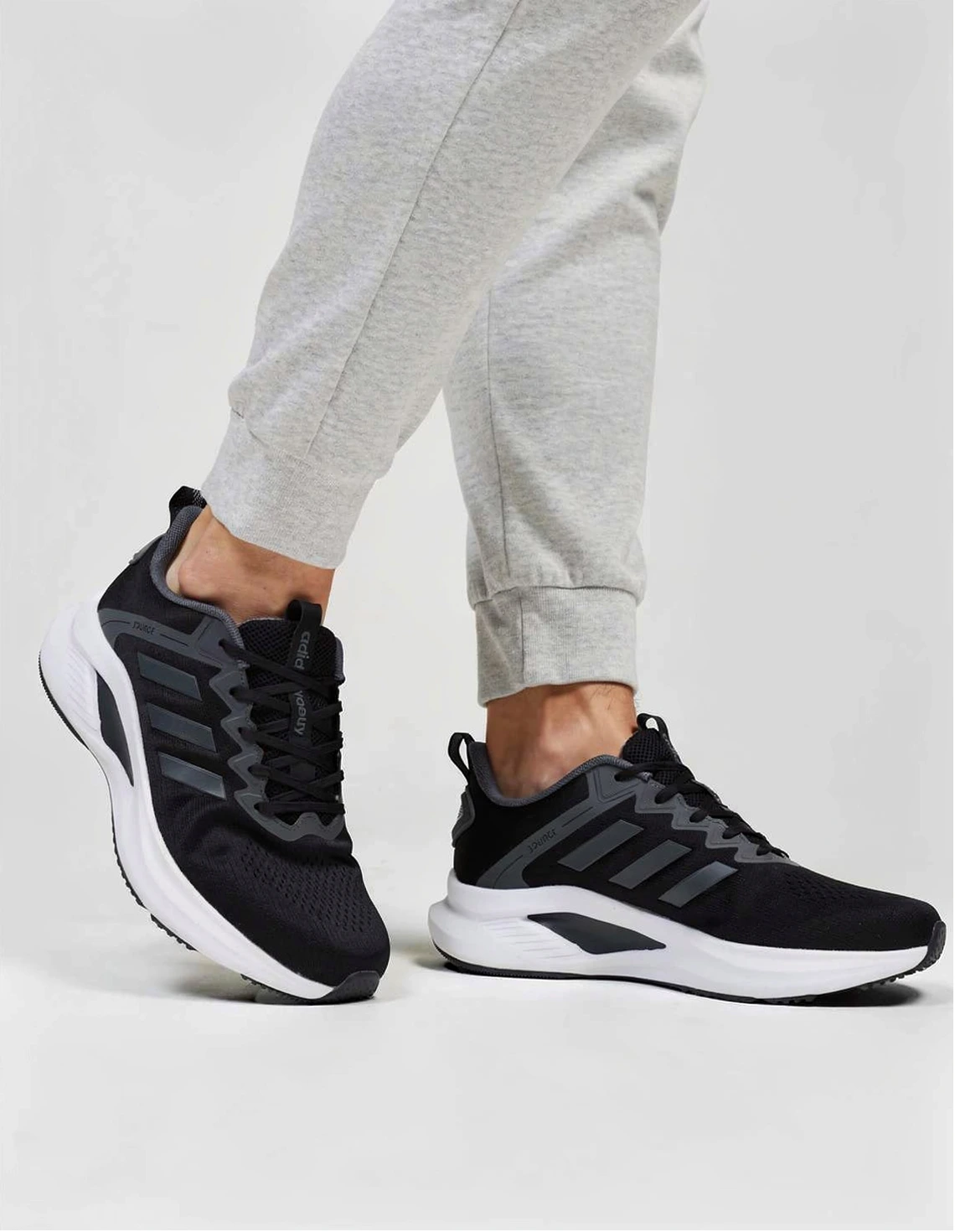 کفش دویدن مردانه آدیداس Adidas Alpha Bounce Premium M