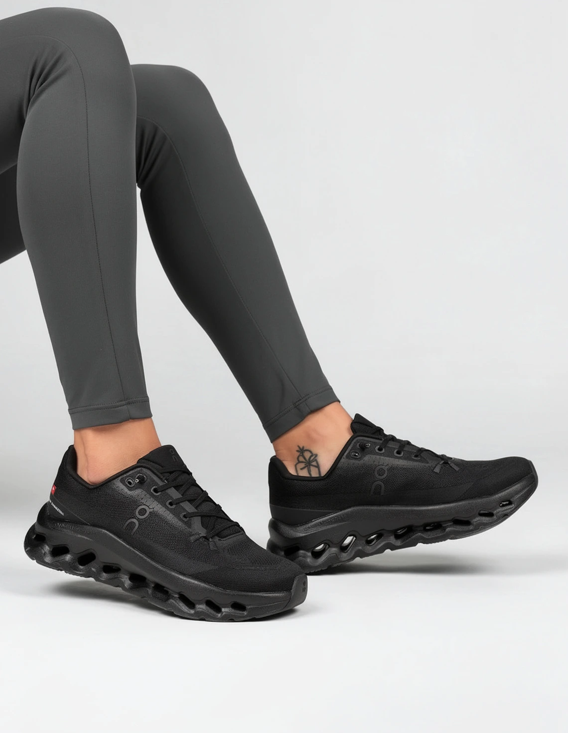 کفش دویدن Unisex آن رانینگ ON Move U