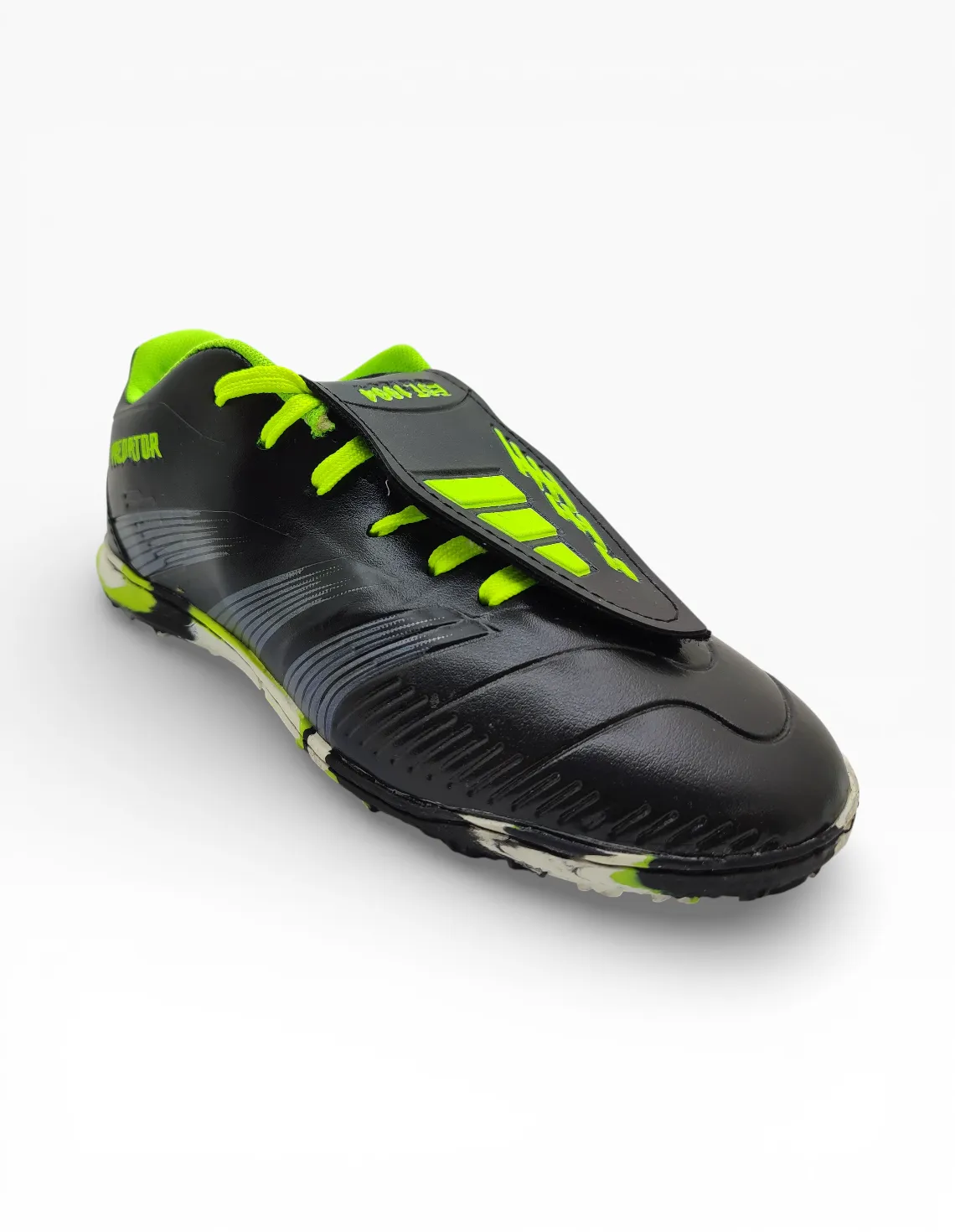 کفش فوتبال پسرانه آدیداس Adidas Predator Move J