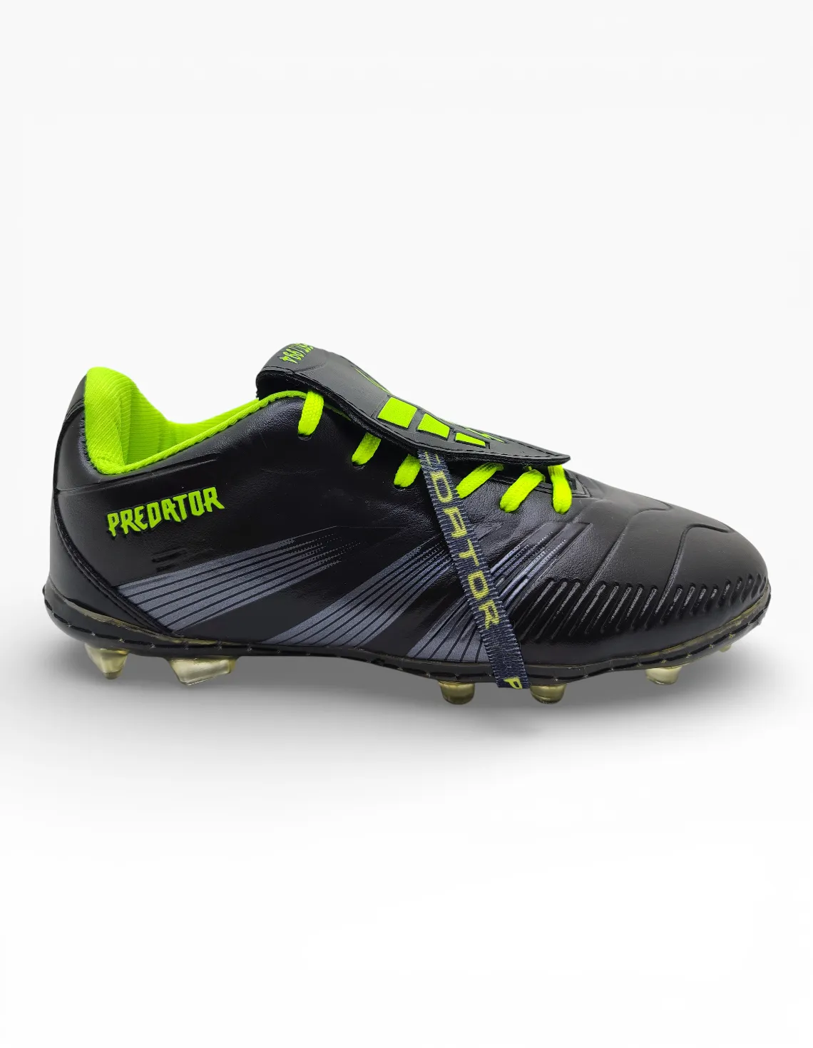 کفش فوتبال پسرانه آدیداس Adidas Predator J