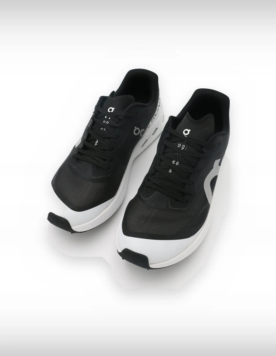 کتونی دویدن Unisex آن رانینگ Cloud Zone U